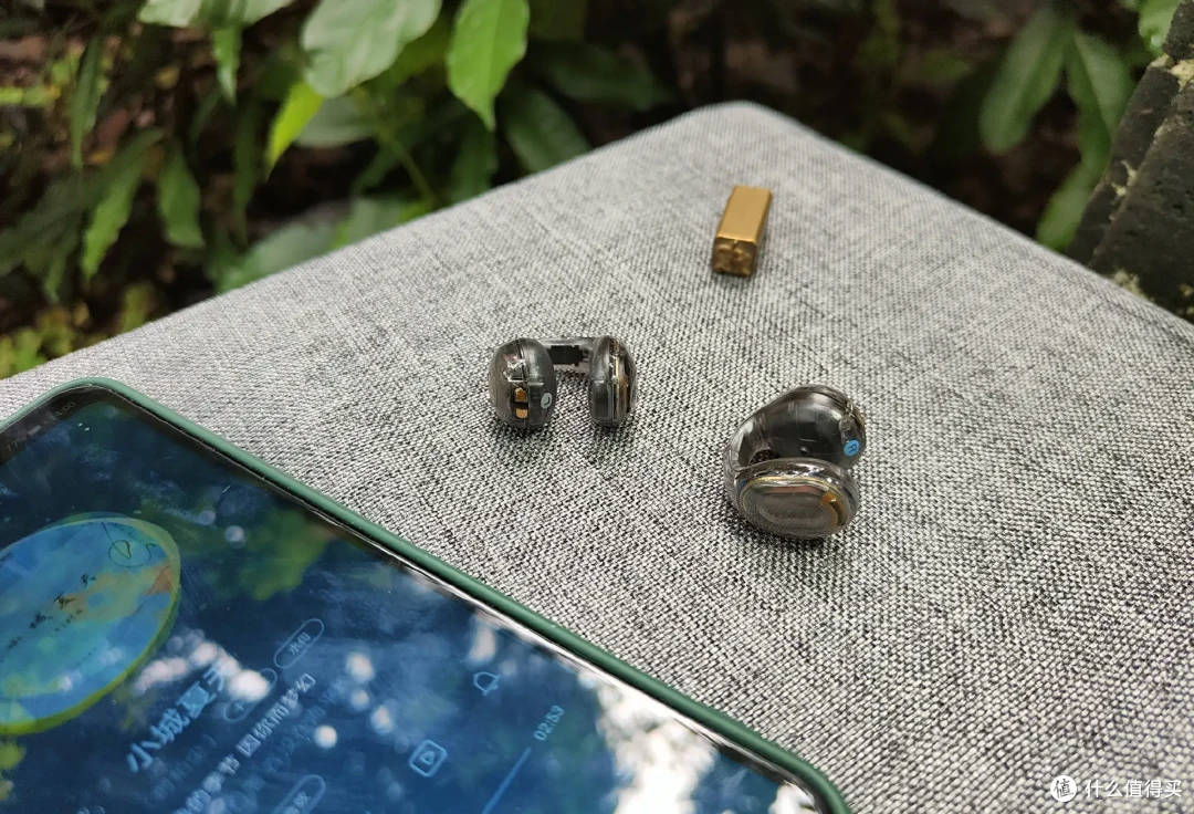 夹耳式蓝牙耳机成开放式耳机新宠，体验如何？声阔太空舱C30i耳机体验！