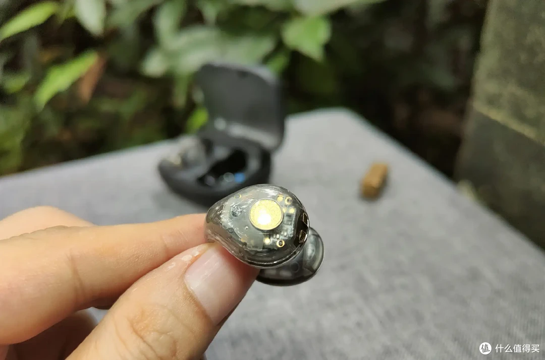 夹耳式蓝牙耳机成开放式耳机新宠，体验如何？声阔太空舱C30i耳机体验！
