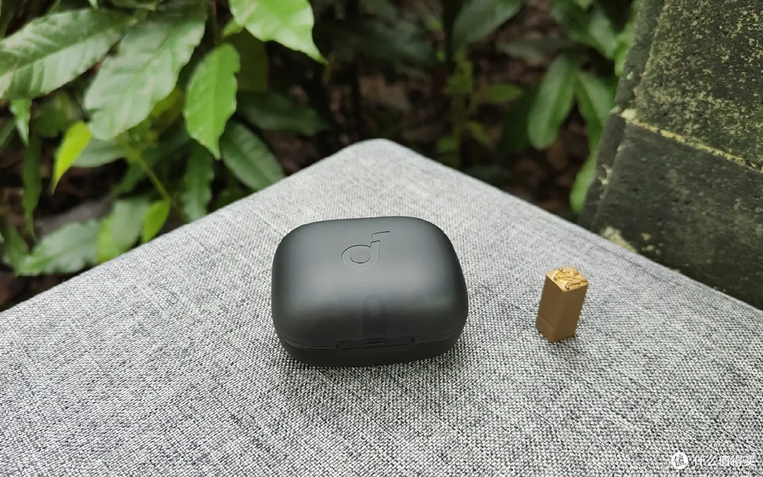 夹耳式蓝牙耳机成开放式耳机新宠，体验如何？声阔太空舱C30i耳机体验！