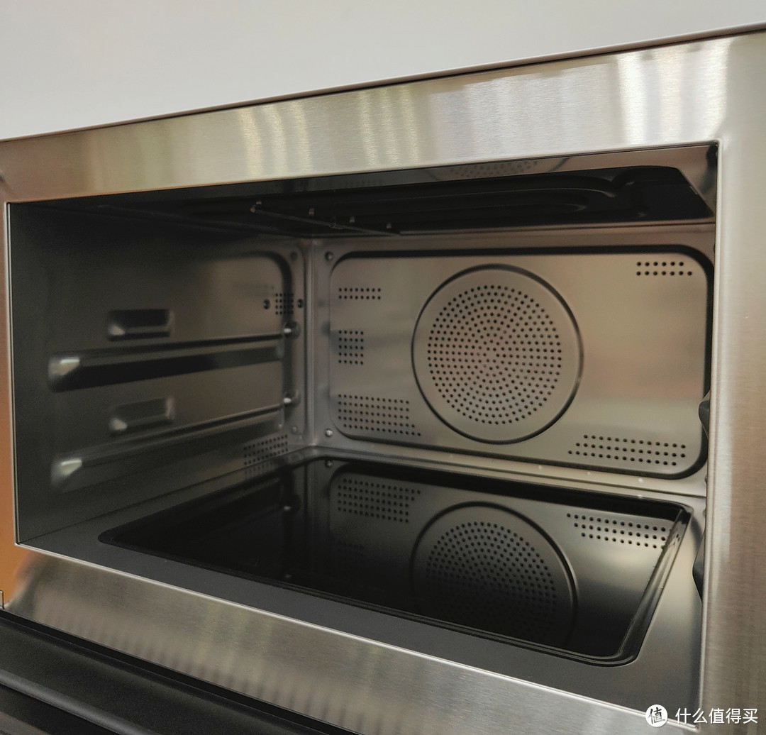 厨房卷王，快节奏下的高效生活！大宇微蒸烤一体机实测：一台机器做各种花样美食