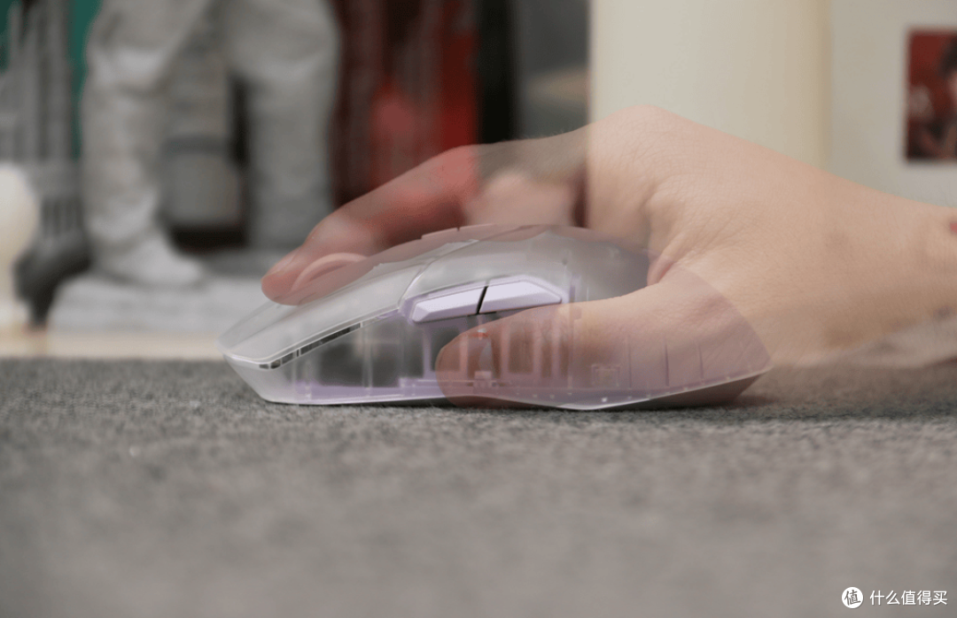 三模电竞鼠标颜值、性能天花板?雷柏VT9Air体验,两百多真不算贵