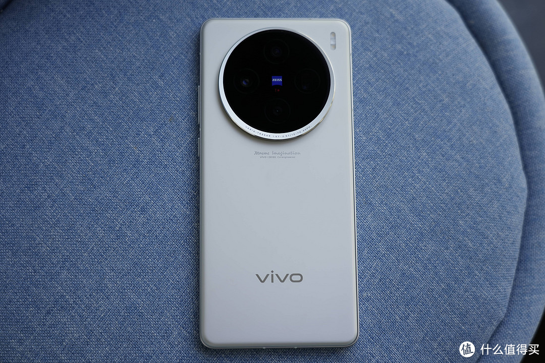 vivo X100s真是今年直屏手机的颜值巅峰了