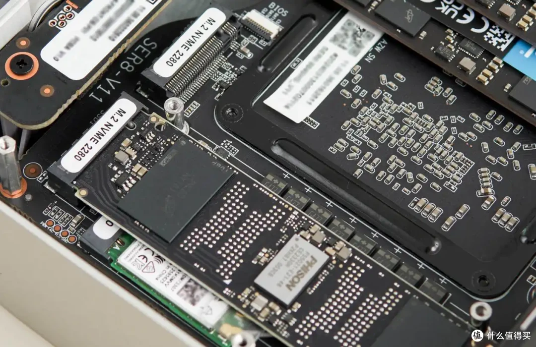 锐龙R7 8845HS,32GB内存,零刻SER8:真的有这么安静?