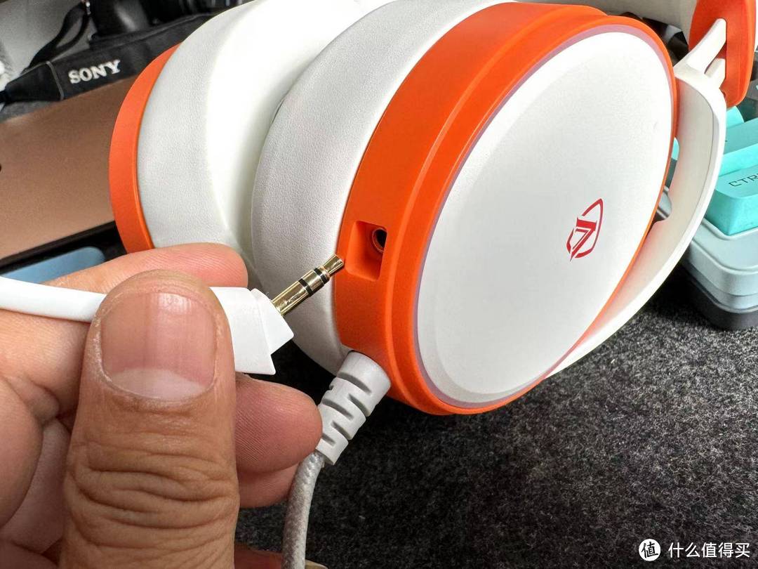 200+的价格，性能拉满的电竞耳机——爱攻AGON 7.1头戴式游戏耳机分享