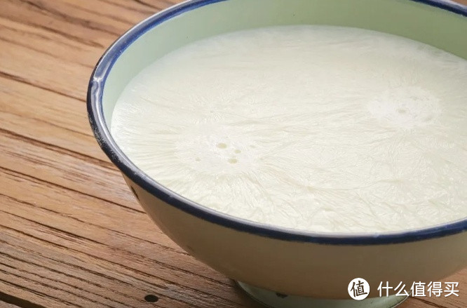 牛奶的秘密：为何它是营养健康的超级巨星？