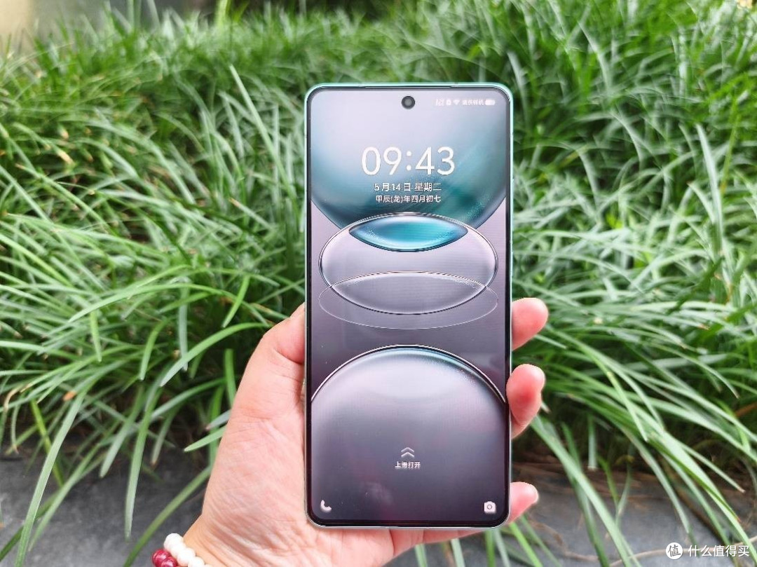 Vivo新品突破,1.5K大屏+5400mAh+100W闪充+天玑9300+旗舰芯