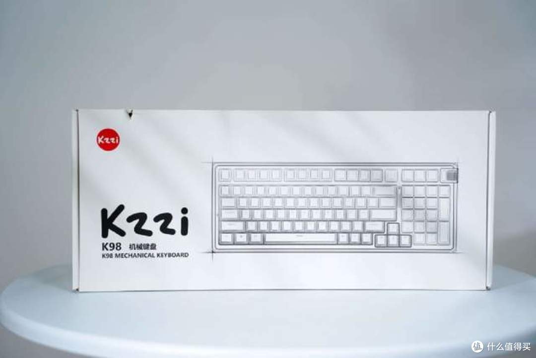珂芝K98 三模无线机械键盘测评：六边形战士的王者风范
