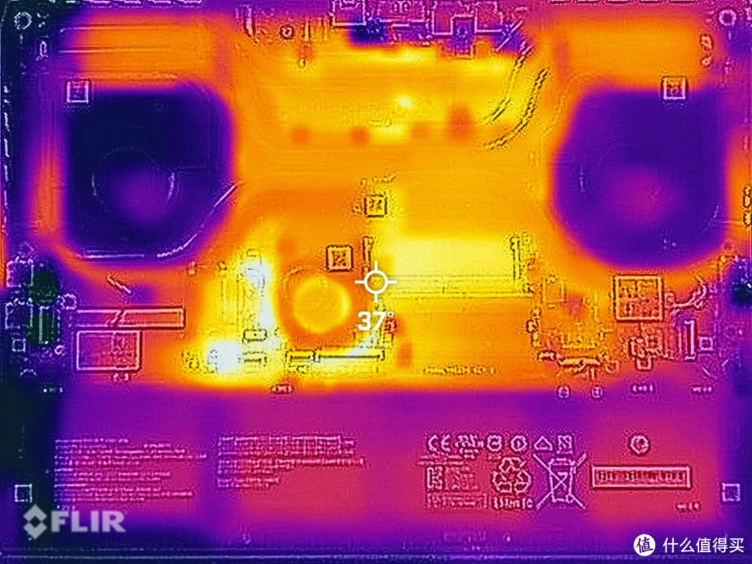 雷神猎刃16评测：强效飍散热，配备长江存储PC411 SSD