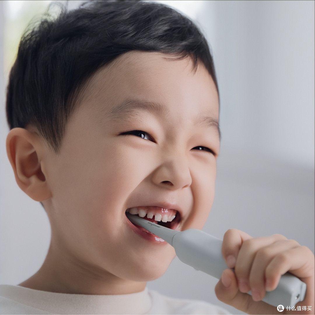 孩子多大可以使用电动牙刷?买儿童电动牙刷前,建议你先看看这篇