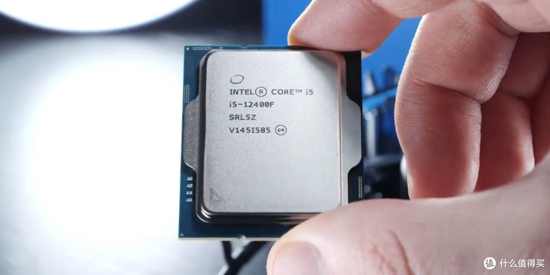 入门cpu如何选?8400f与12400f对比,看完再决定