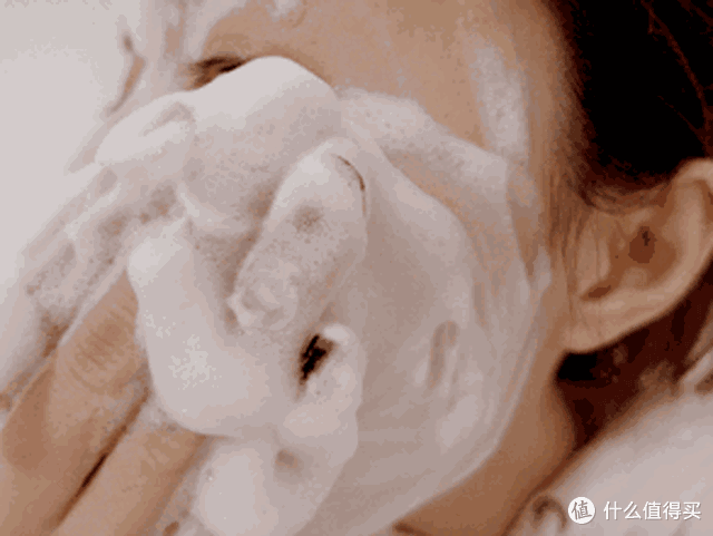 为何氨基酸（适乐肤）洁面啫喱如此受欢迎？揭秘其独特之处！