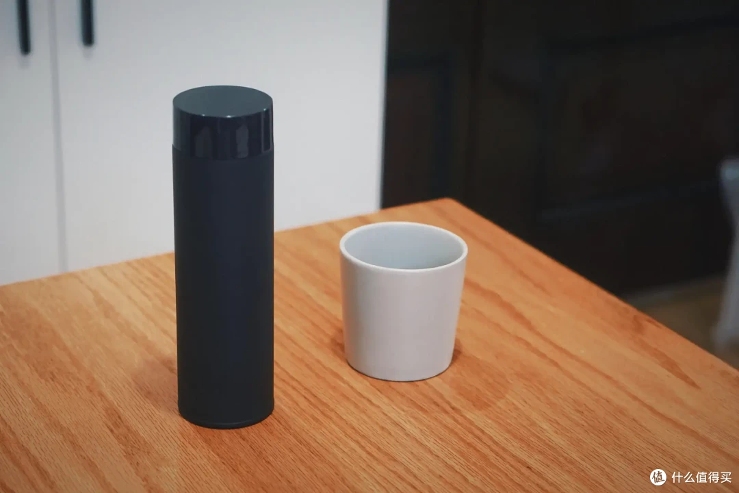 小米轻享保温杯,随身随行,四季陪伴