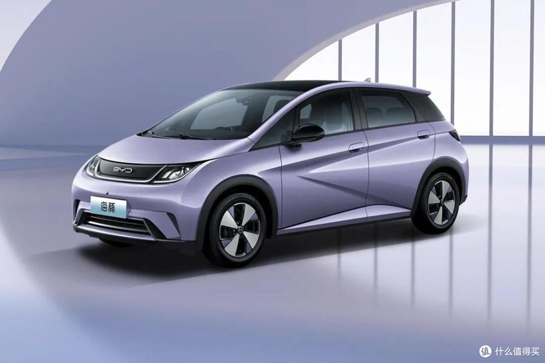 10万的油车和10万的电车，10年后用车成本会相差多少？