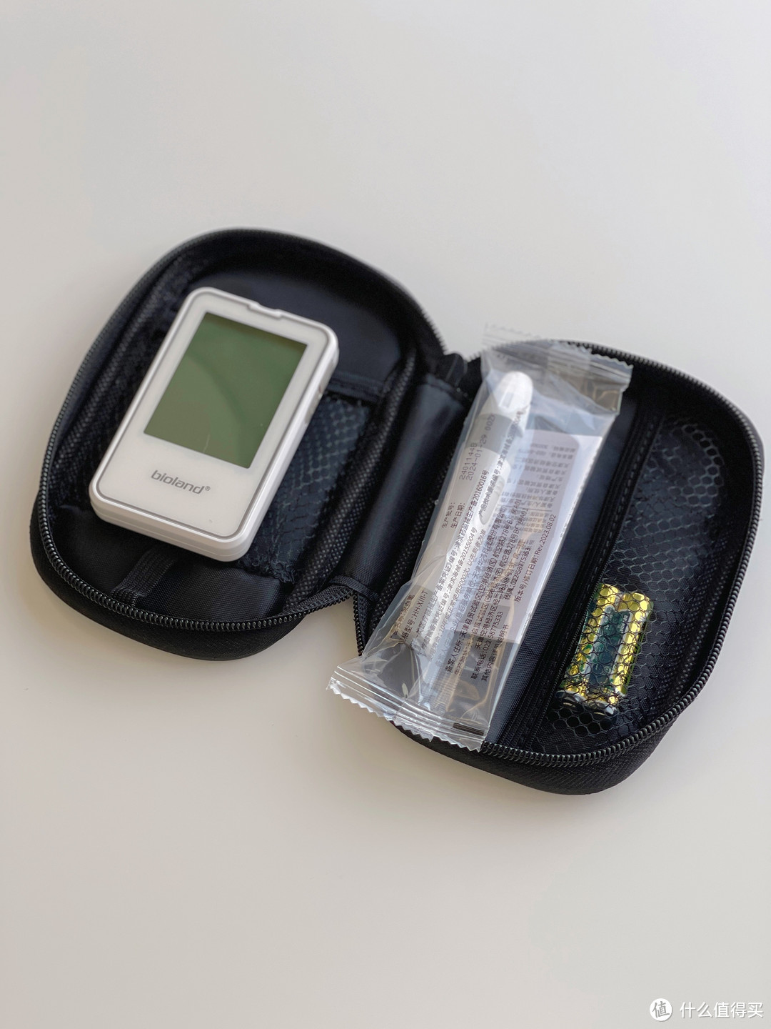 爱奥乐血糖测试仪：在家检测也能享有医院的专业度