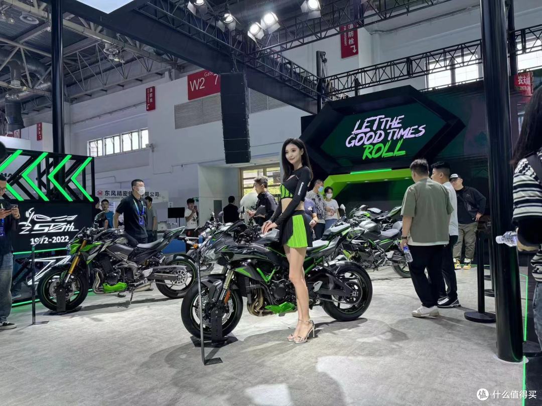 篇四十二:8缸 8档双离合配置不输金翼,长城灵魂成北京摩展焦点_摩托车