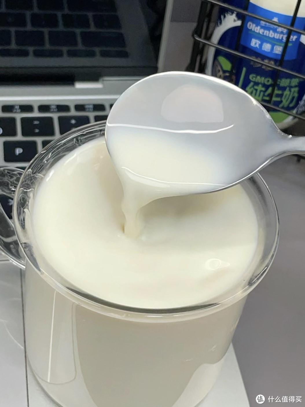 让我们一起享受纯牛奶带来的美味和健康吧！