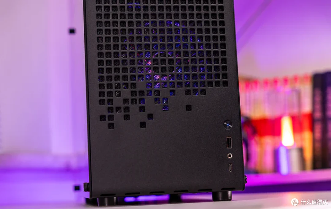 20L的MATX——ROG X670E GENE+4070S金属大师+乔思伯Z20装机展示