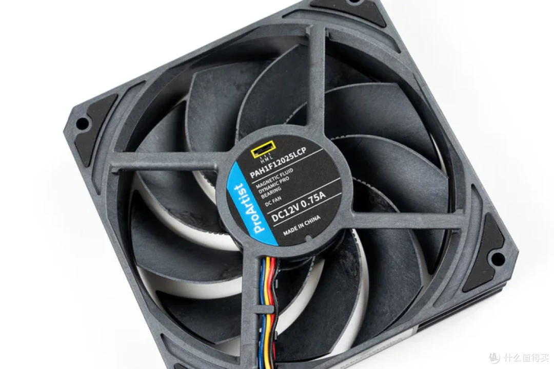 20L的MATX——ROG X670E GENE+4070S金属大师+乔思伯Z20装机展示