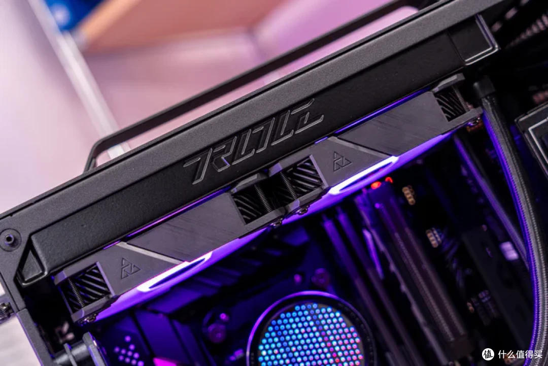 20L的MATX——ROG X670E GENE+4070S金属大师+乔思伯Z20装机展示