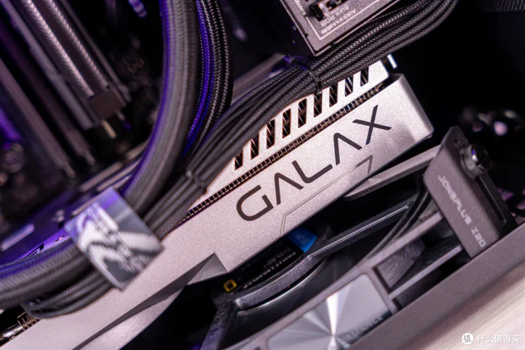 20L的MATX——ROG X670E GENE+4070S金属大师+乔思伯Z20装机展示