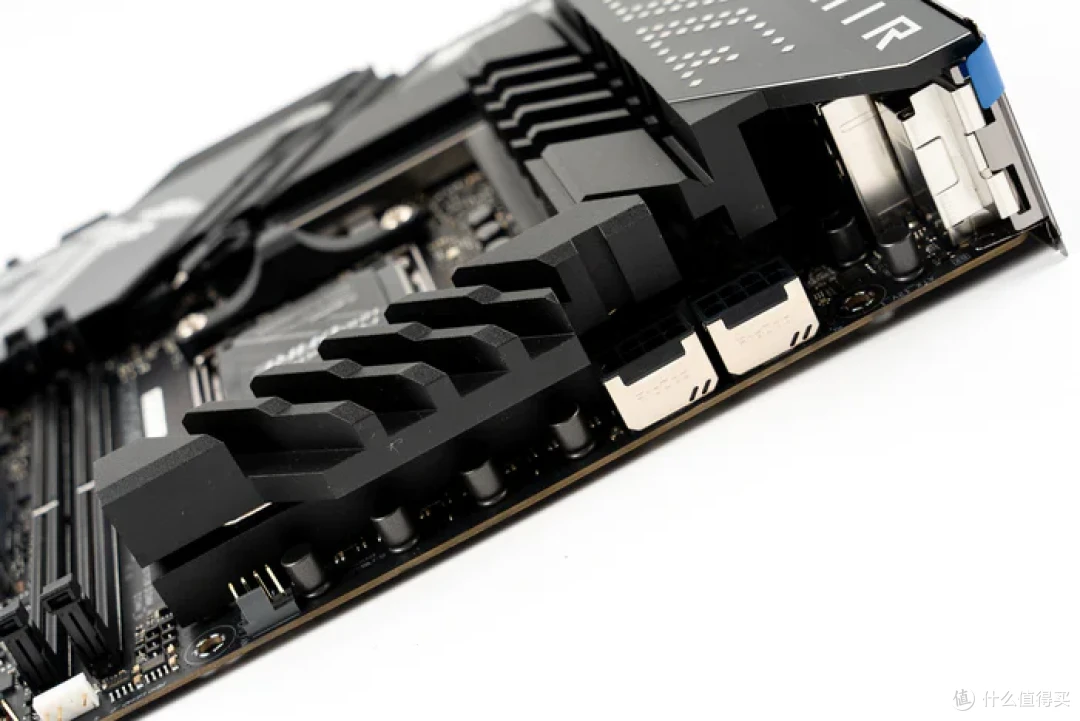 20L的MATX——ROG X670E GENE+4070S金属大师+乔思伯Z20装机展示