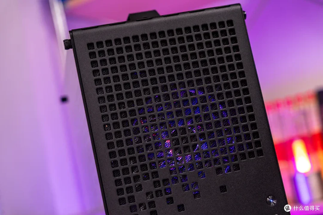20L的MATX——ROG X670E GENE+4070S金属大师+乔思伯Z20装机展示