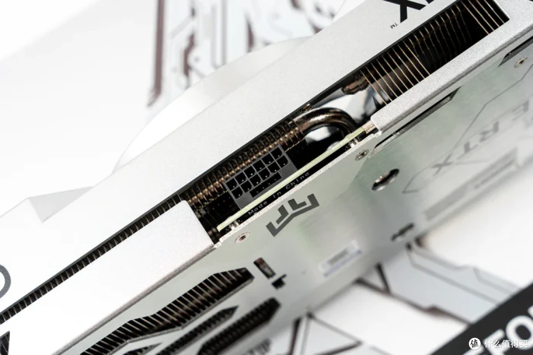 20L的MATX——ROG X670E GENE+4070S金属大师+乔思伯Z20装机展示