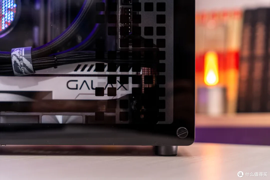 20L的MATX——ROG X670E GENE+4070S金属大师+乔思伯Z20装机展示