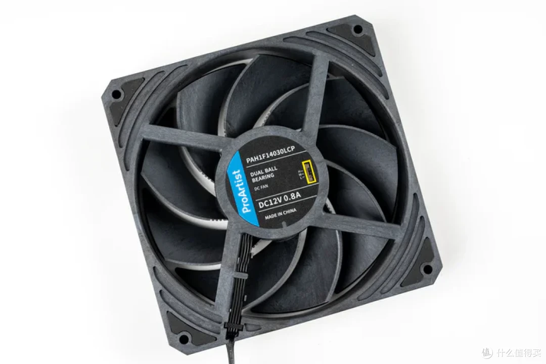 20L的MATX——ROG X670E GENE+4070S金属大师+乔思伯Z20装机展示