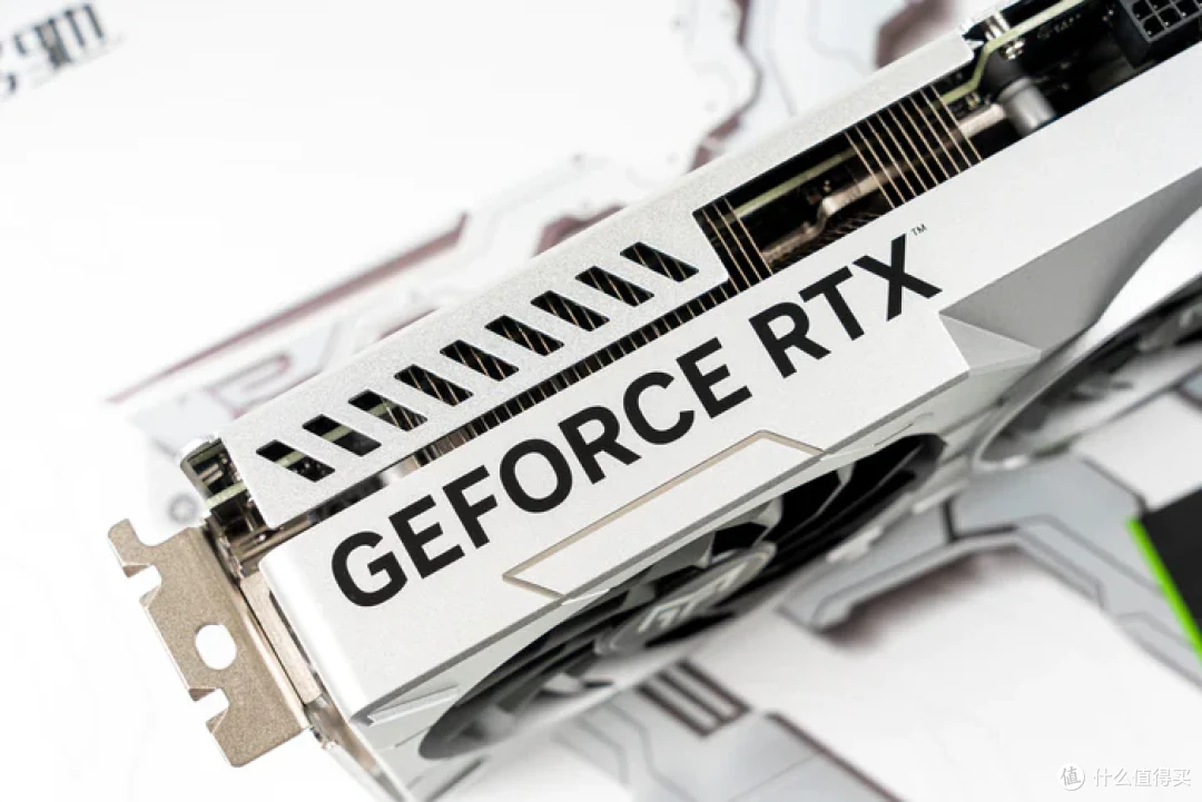 20L的MATX——ROG X670E GENE+4070S金属大师+乔思伯Z20装机展示
