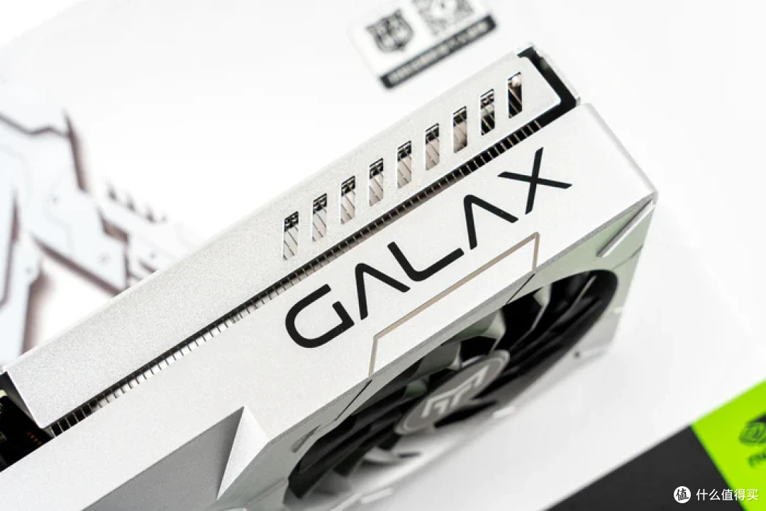 20L的MATX——ROG X670E GENE+4070S金属大师+乔思伯Z20装机展示