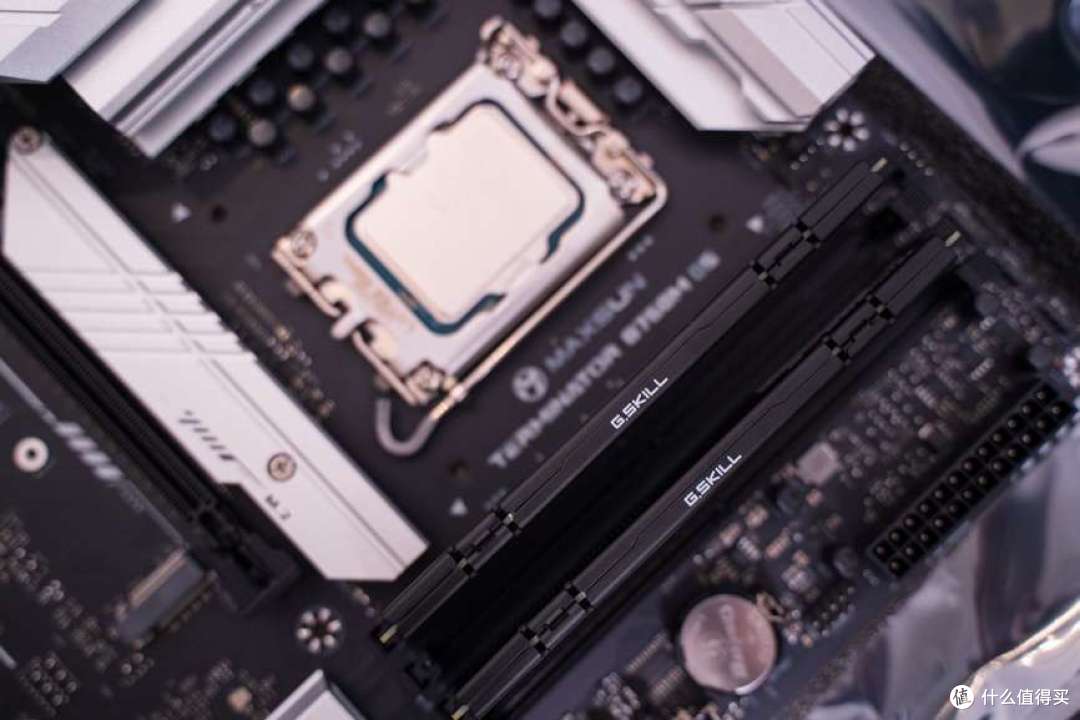 增加4个核心有帮助吗?酷睿i7-14700K开箱测评