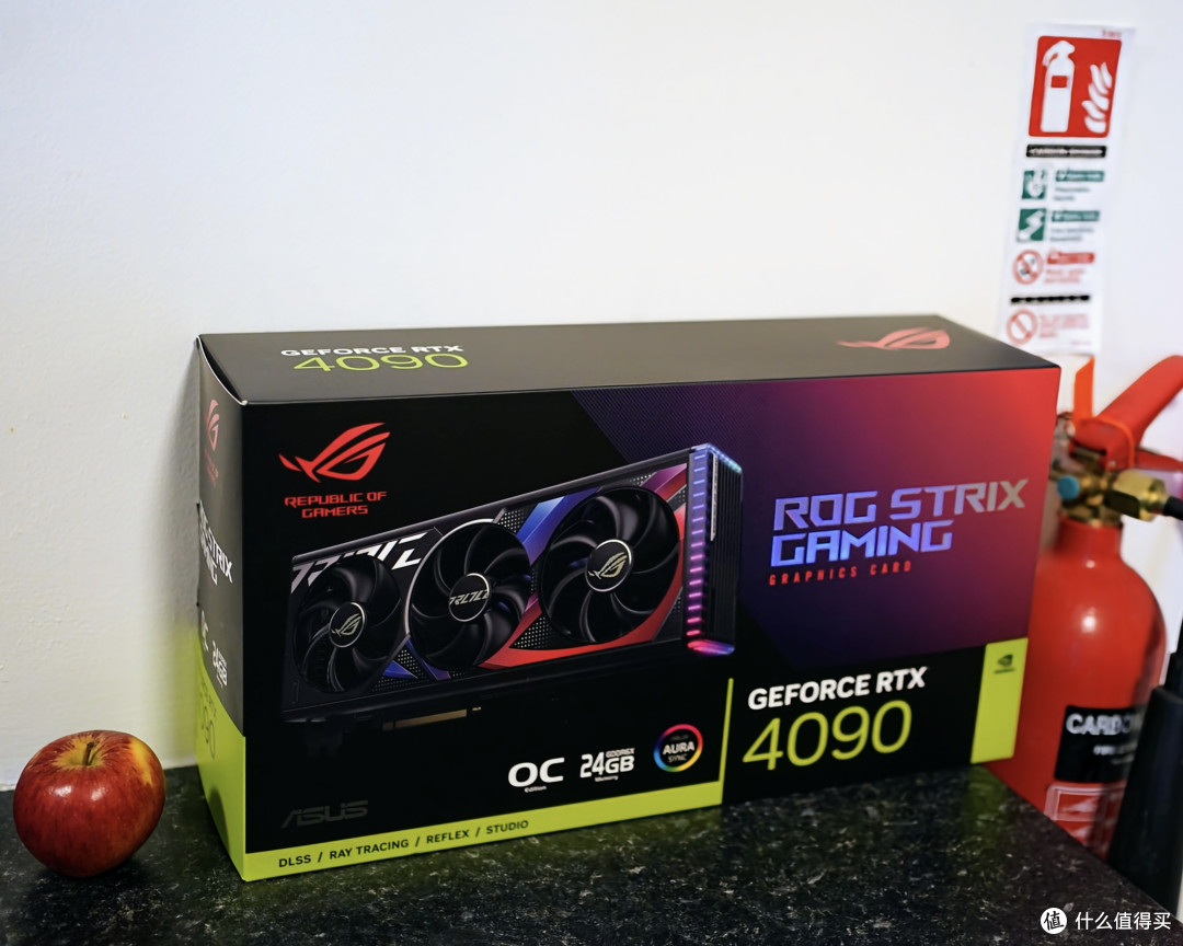 机箱:追风者 p600s电源:微星 mpg 额定850w核显:uhd 770显卡:华硕 rog