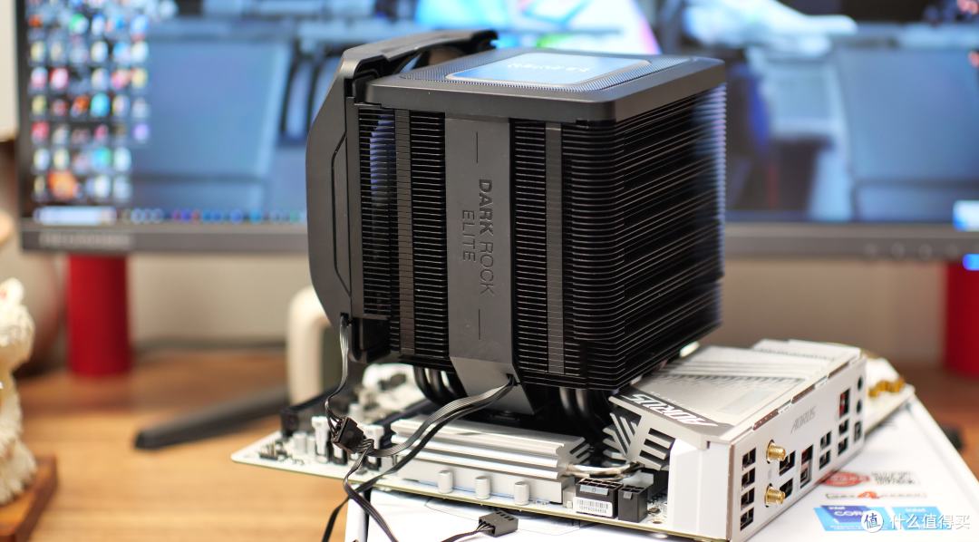 性能击败99%PC用户,旗舰性能CPU 13700KF +技嘉Z790 + 德静界 机散装机配置思路分享