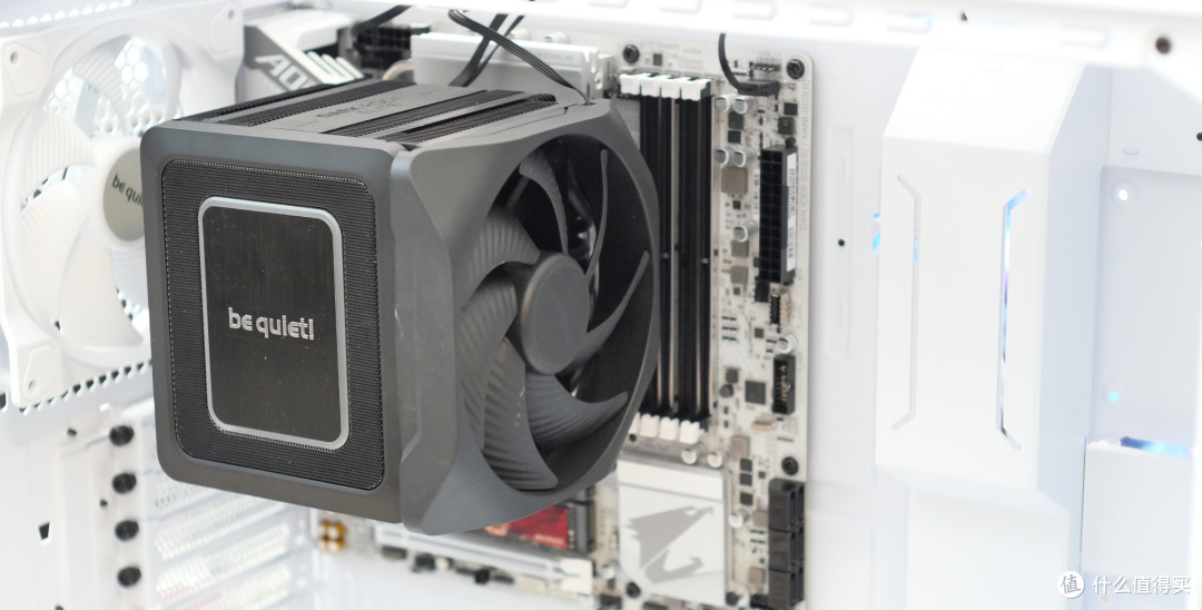 性能击败99%PC用户,旗舰性能CPU 13700KF +技嘉Z790 + 德静界 机散装机配置思路分享