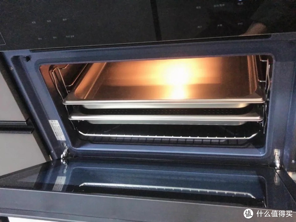 凯度TDPro蒸烤一体机：智能烹饪新体验