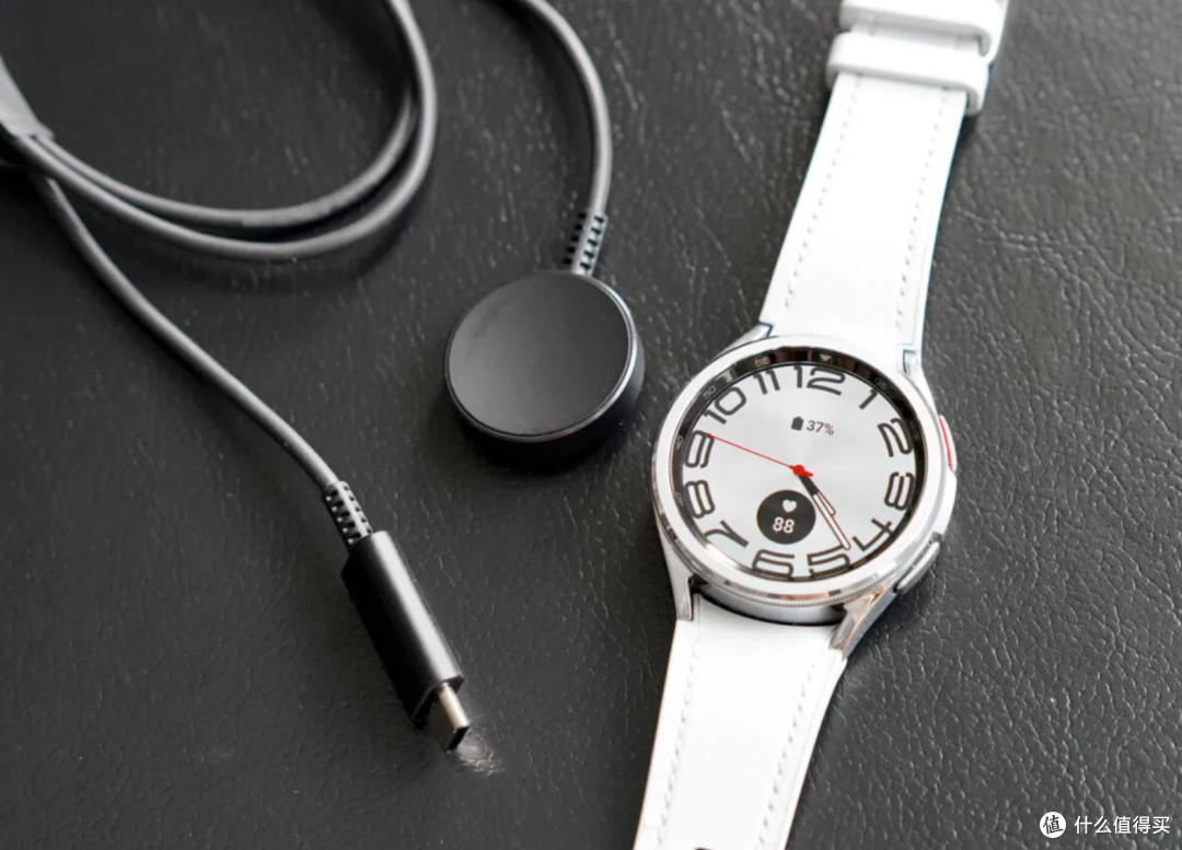 盘点三星 Galaxy Watch 6 Classic:顶级旗舰手表,但瑕疵也不少