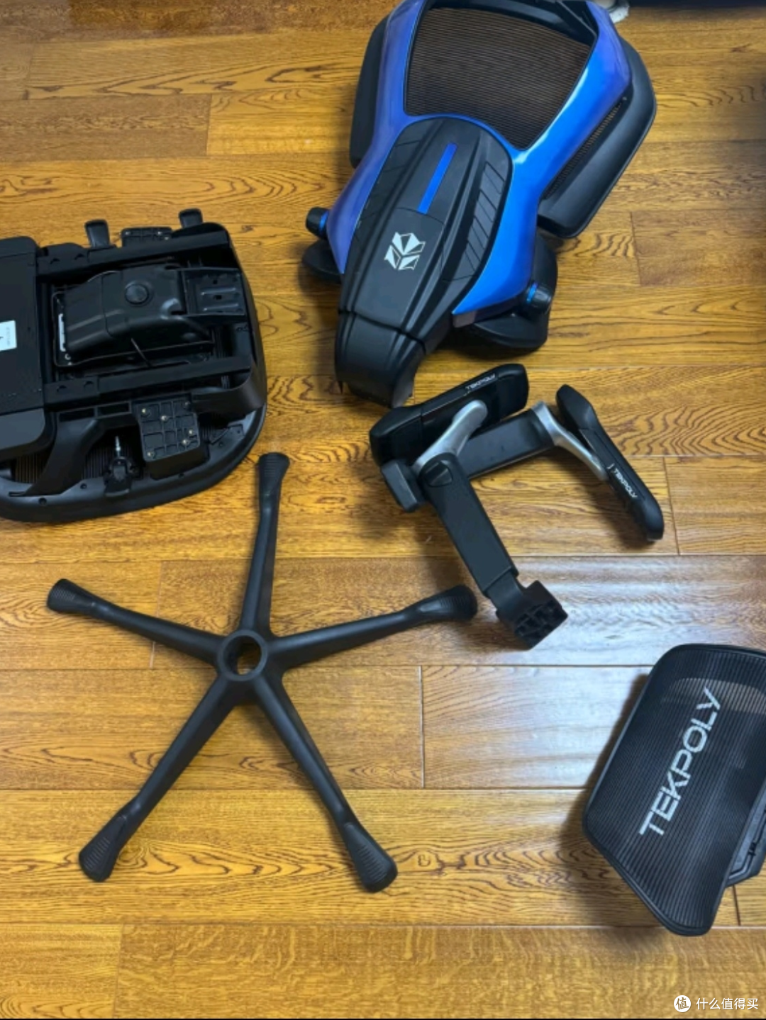 泰克堡垒电竞椅