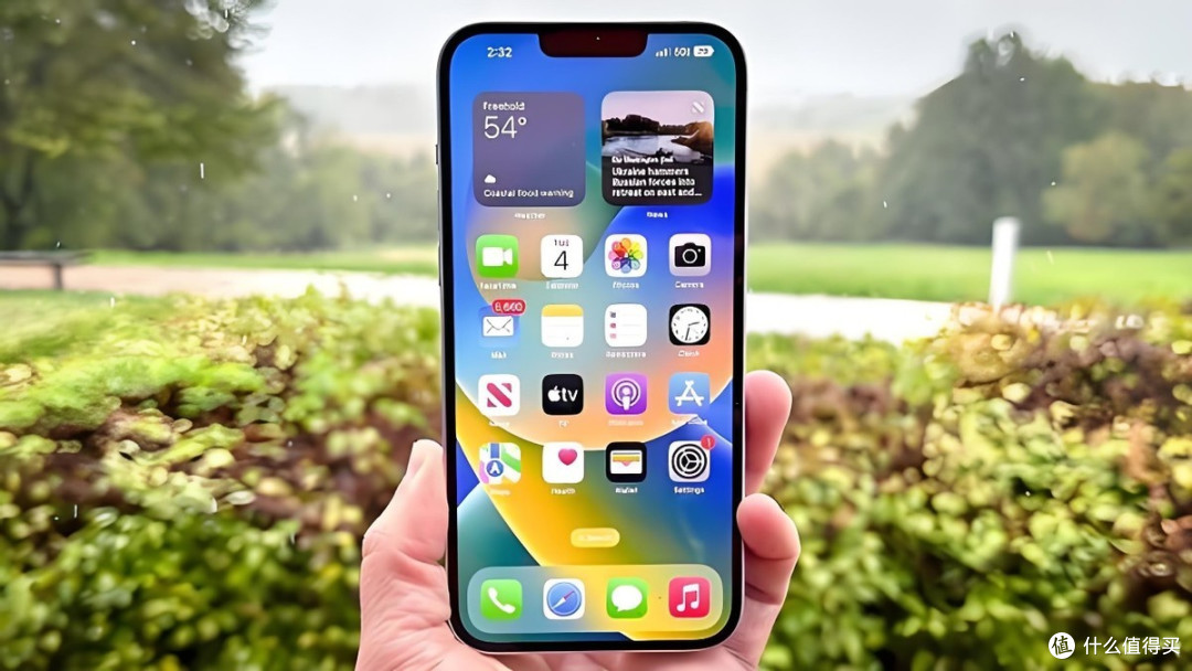 苹果再度妥协,iPhone 13跌成新低价,旗舰走入百姓市场