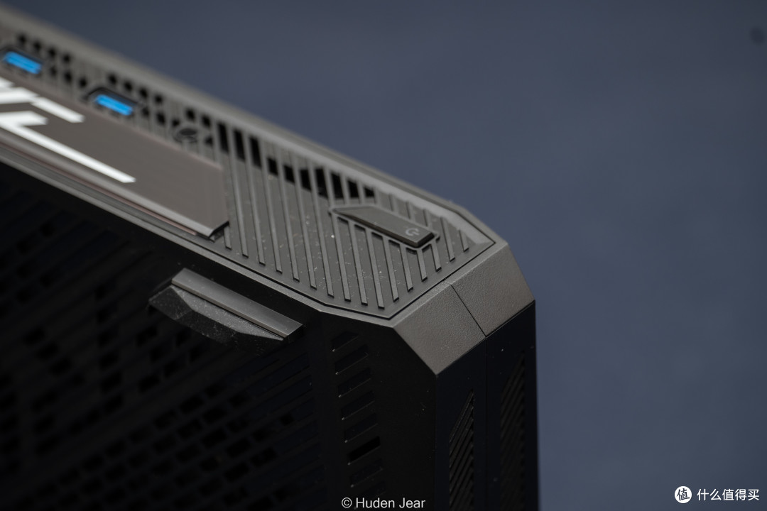 华硕ROG NUC 760首发测评：名为ROG的优秀NUC继任者