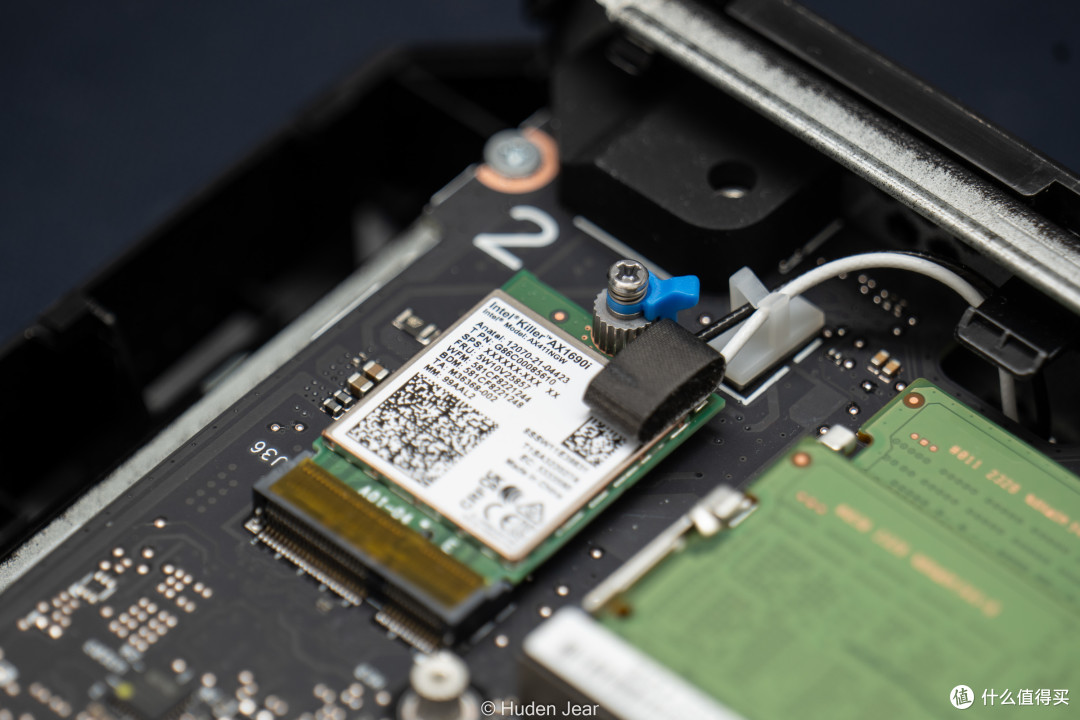 华硕ROG NUC 760首发测评：名为ROG的优秀NUC继任者