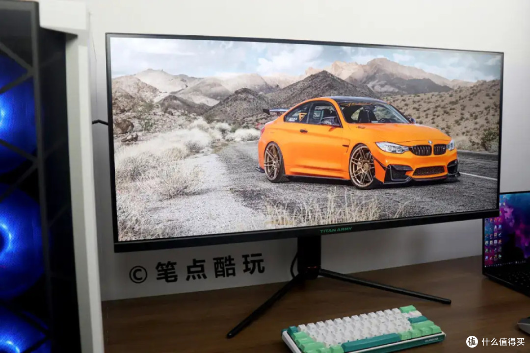 笔点酷玩 篇一千二百五十:原装显示器底座太占地方,如何挑选一款合适