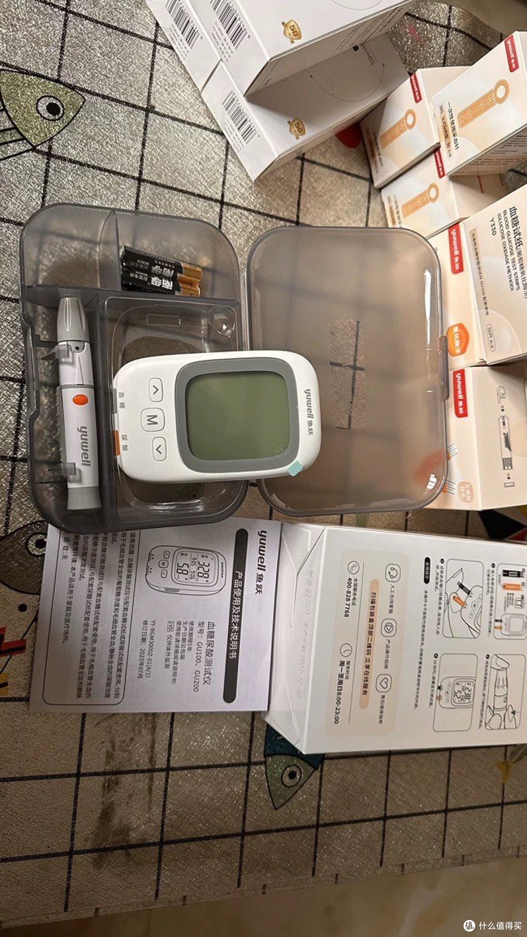 家用健康新宠:两用血糖尿酸测试仪,轻松掌握健康动态