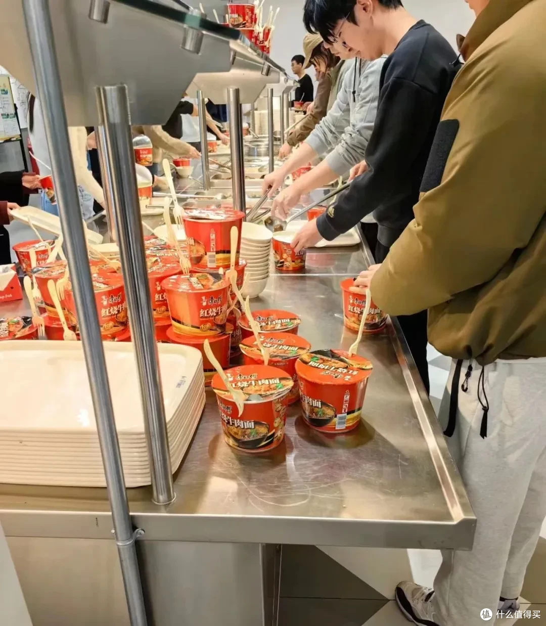 康师傅将涨价?打工人泡面还能吃得起吗