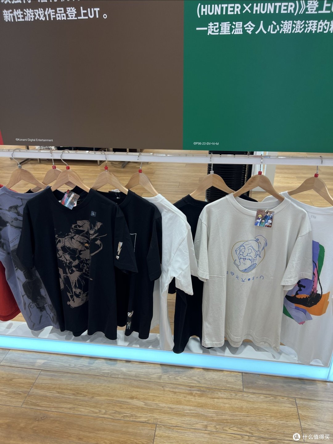 赶在618之前去了一趟优衣库,看了一下优衣库的UT系列的价格,等618买点,做到心里有数!