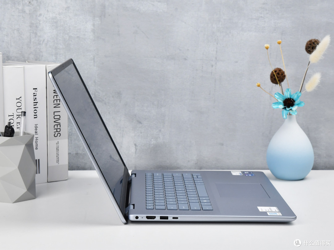 上手体验戴尔灵越16 plus:16英寸大屏ai pc