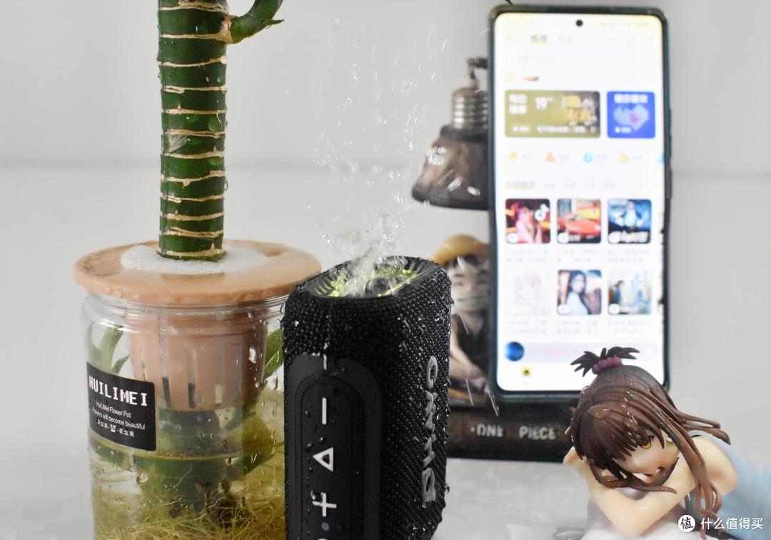 品质生活、音乐随行,小身材大能量的雷登S5户外便携蓝牙音箱体验