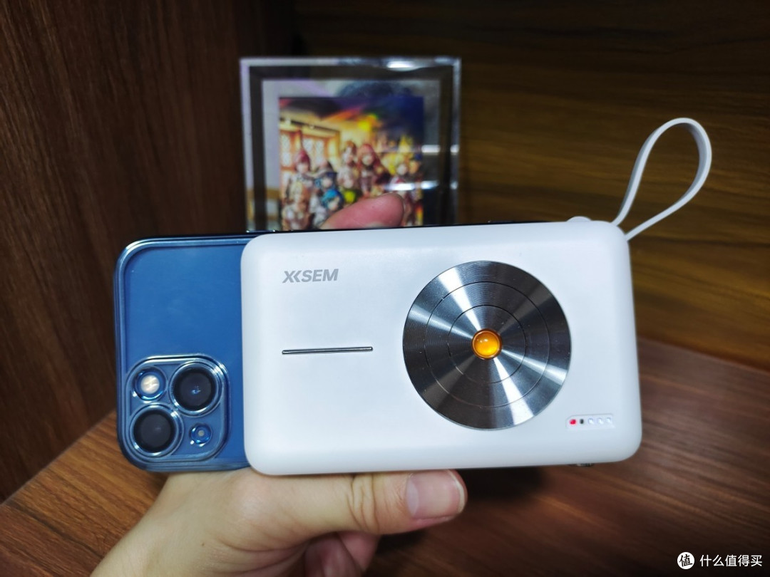 西圣便携PB磁吸无线充电宝,出门必备的数码加油站