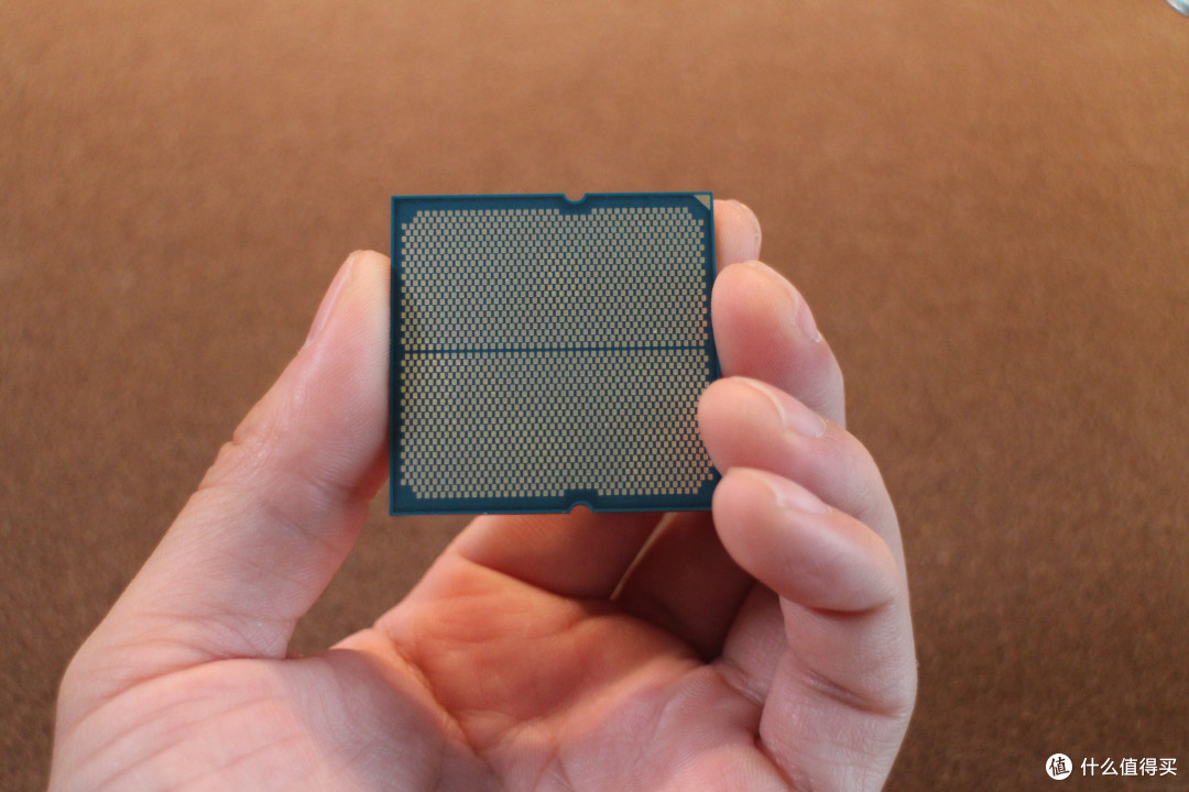 AMD你不要玩我啊!8400F就不能用真名吗?