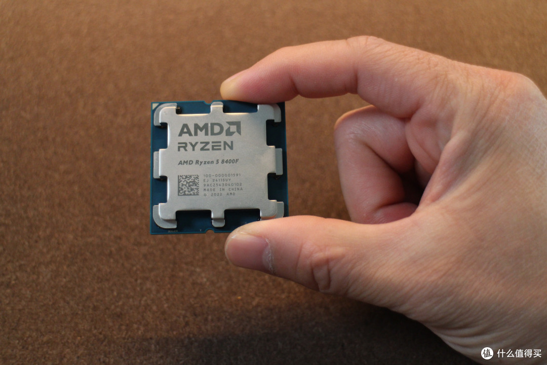 AMD你不要玩我啊!8400F就不能用真名吗?